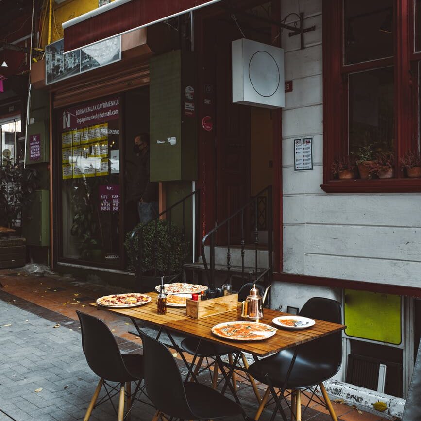 A restaurant with an open dining theme.