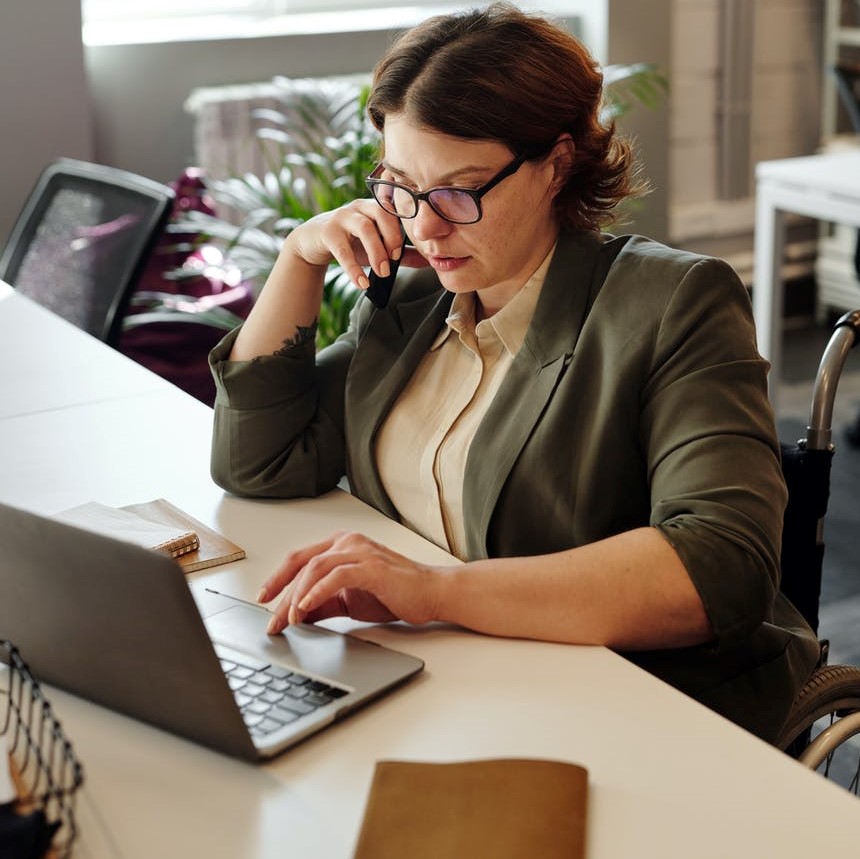 women ordering food through phone calls in a hotel.